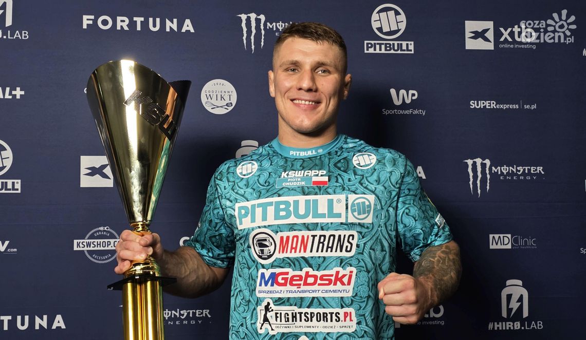 Zwycięski debiut Piotra Chudzika w KSW! Przed własną publicznością wygrał przed czasem Zwycięski debiut Piotra Chudzika w KSW! Przed własną publicznością wygrał przed czasem