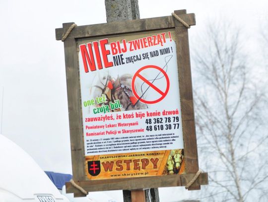 Protest obrońców zwierząt na Wstępach (fot. Szymon Wykrota) Protest obrońców zwierząt na Wstępach (fot. Szymon Wykrota)