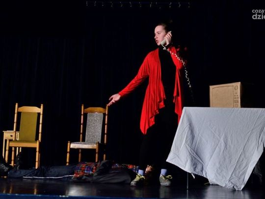 IX Regionalny Przegląd Dorobku Artystycznego Dzieci i Młodzieży „PREZENTACJE TEATRALNE 2012” (fot. M.S. i archiwum MDK Radom) IX Regionalny Przegląd Dorobku Artystycznego Dzieci i Młodzieży „PREZENTACJE TEATRALNE 2012” (fot. M.S. i archiwum MDK Radom)