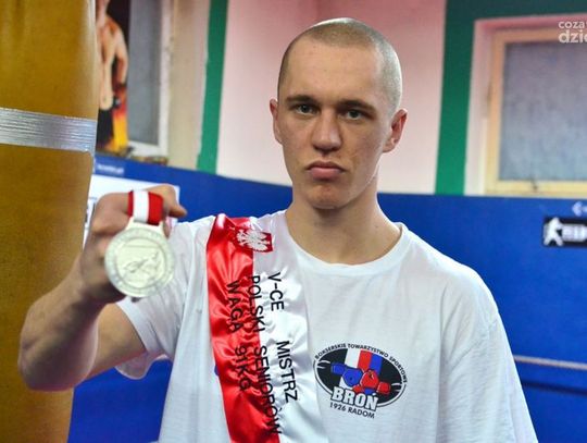 Radomscy Medaliści Mistrzostw Polski Seniorów w Boksie, Poznań 2012, Michał Cieślak - srebro i Wojciech Peryt - brąz, BTS Broń Radom