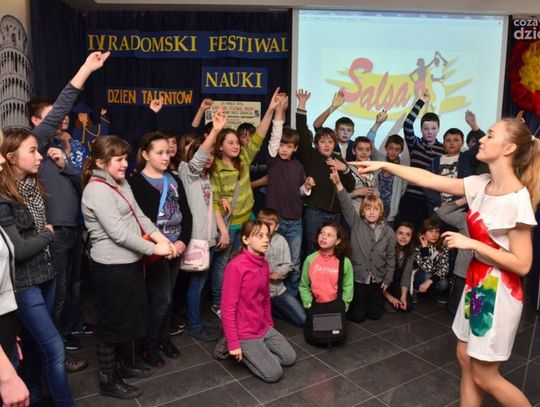 IV Radomski Festiwal Nauki w Ogólnokształcącym Liceum Językowym im. Unii Europejskiej