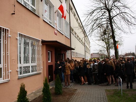 Uroczystości w PG  nr 10  im. Polskich Lotników