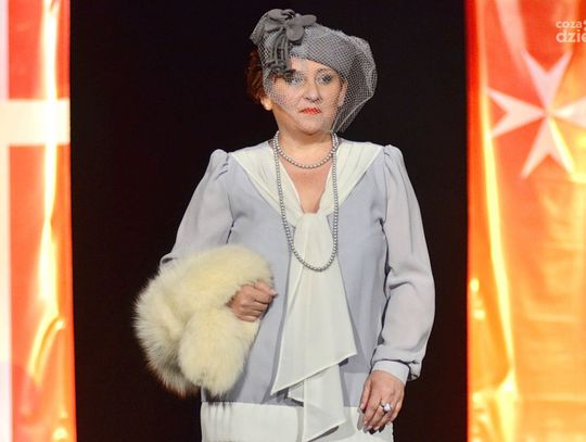 Pokaz mody podczas "Żyj! Módl się! Kochaj!" - imprezy dla Amazonek