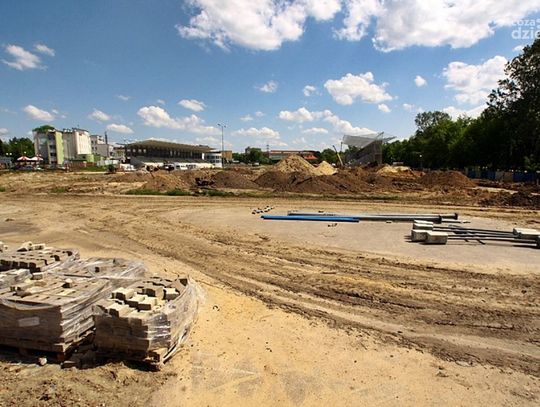 Budowa stadionu przy ul. Narutowicza
