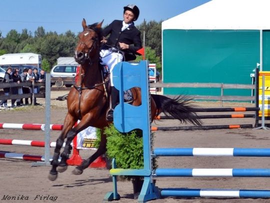 Otwarte towarzyskie zawody w skokach przez przeszkody - Stadnina Hubertus