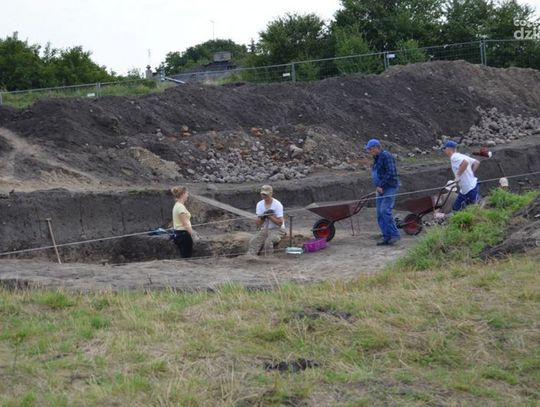 Badania archeologiczne - Grodzisko Piotrówka (lipiec 2012) Badania archeologiczne - Grodzisko Piotrówka (lipiec 2012)