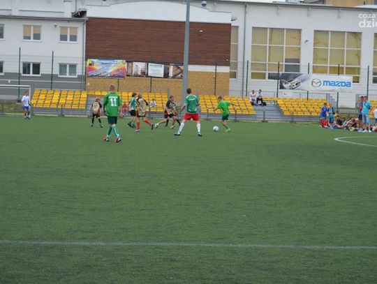 Z Podwórka Na Stadion: Orły Remigiusza-Polsat Radom Z Podwórka Na Stadion: Orły Remigiusza-Polsat Radom
