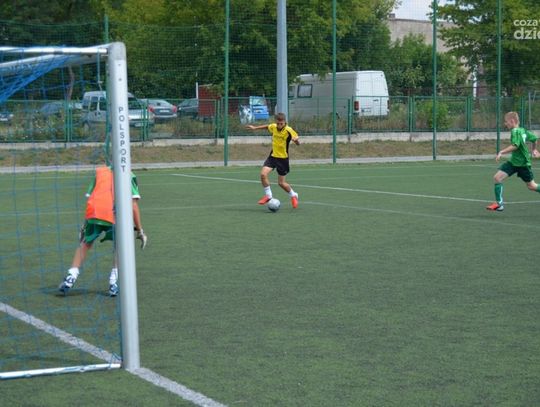 Z Podwórka Na Stadion: Orły Remigiusza-Ustronie II