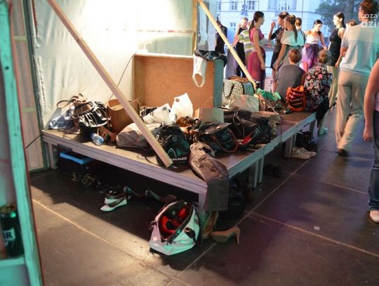 Fashion Show- backstage Fashion Show- backstage