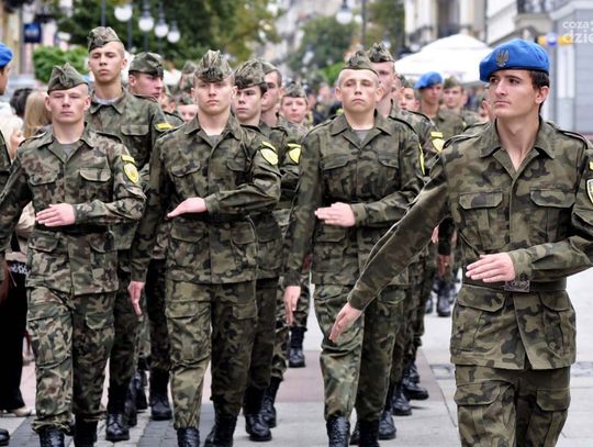 Ślubowanie uczniów klas pierwszych mundurowych ZDZ Ślubowanie uczniów klas pierwszych mundurowych ZDZ