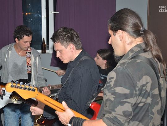 Jam Session w Break 147 Jam Session w Break 147