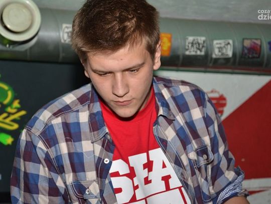 Klubowa noc 25 grudnia - G2, Mega i Alibi