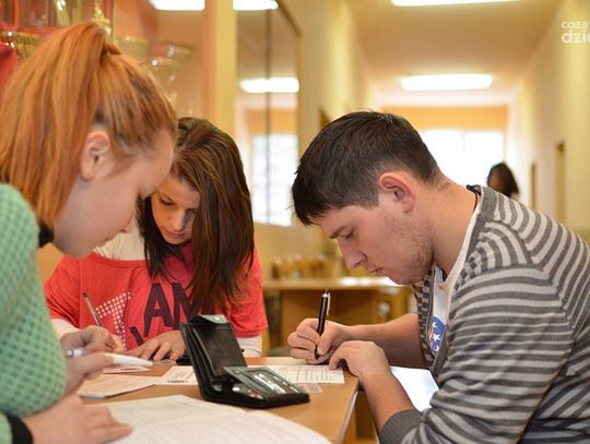 Zbiórka krwi w Zespole Szkół Stylizacji i Usług Zbiórka krwi w Zespole Szkół Stylizacji i Usług