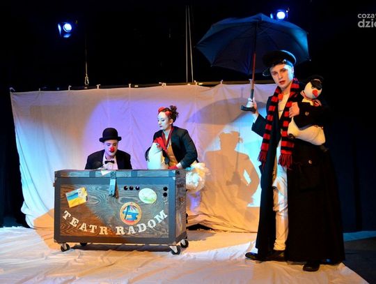 "Na Arce o ósmej" w Teatrze Powszechnym w Radomiu "Na Arce o ósmej" w Teatrze Powszechnym w Radomiu