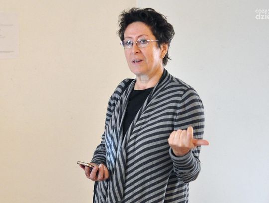 "Muzeum - miejsce nieobecności" - wystawa Krystyny Piotrowskiej