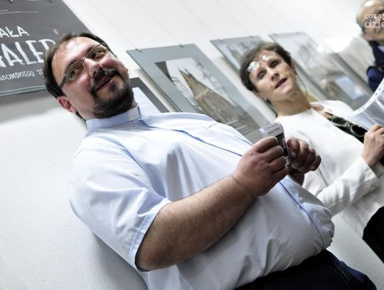 "Pokutne Ponidzie" - wystawa ks. Arkadiusza Bieńka w MBP