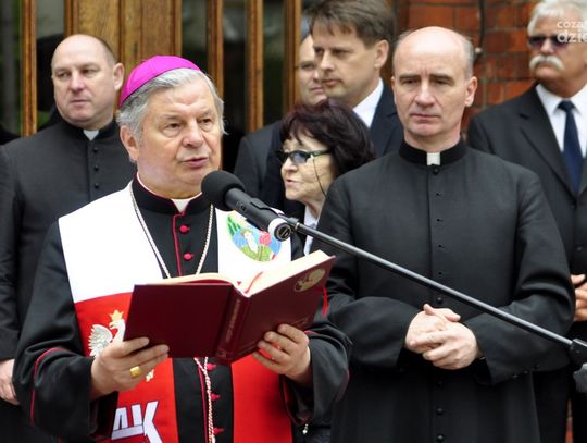 Nadanie imienia rotm. Witolda Pileckiego Zespołowi Szkół Samochodowych Nadanie imienia rotm. Witolda Pileckiego Zespołowi Szkół Samochodowych