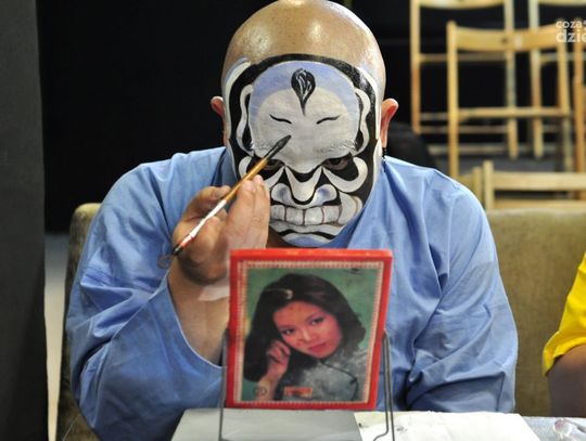 Konferencja prasowa przed tajwańskim widowiskiem "Małpi Król" Konferencja prasowa przed tajwańskim widowiskiem "Małpi Król"