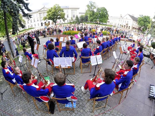 Koncert Grandioso przy deptaku