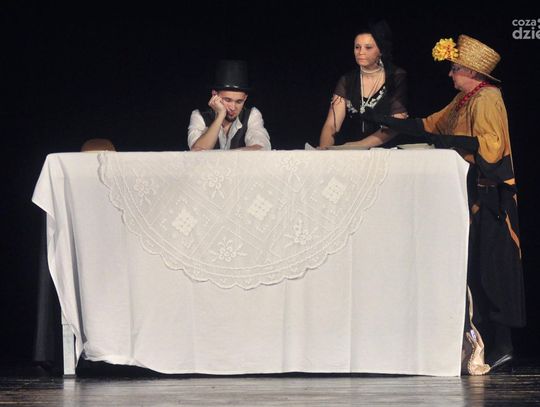 „Wybryk (każdy akt kosztuje dolara)” - Teatr dorosłych „Resursa” „Wybryk (każdy akt kosztuje dolara)” - Teatr dorosłych „Resursa”