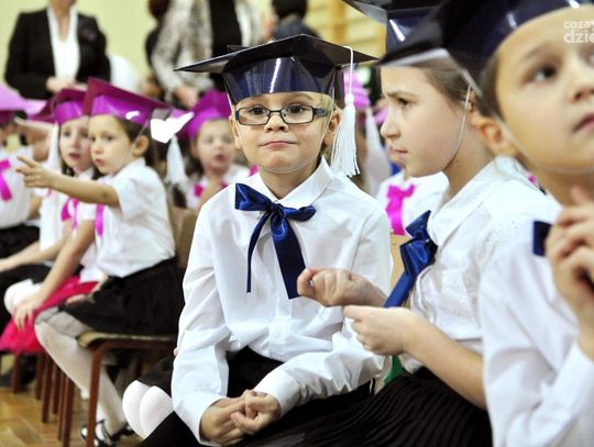 Pasowanie klas pierwszych w PSP 34