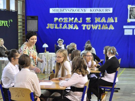 Międzyszkolny konkurs "Poznaj z nami Juliana Tuwima" w PSP 33 Międzyszkolny konkurs "Poznaj z nami Juliana Tuwima" w PSP 33