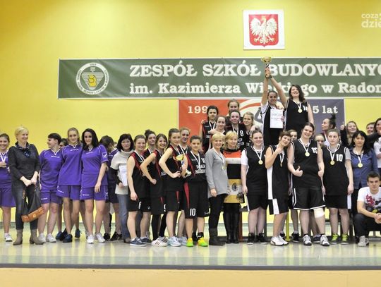 Finał X Radomskiej Olimpiady Młodzieży w koszykówce dziewcząt
