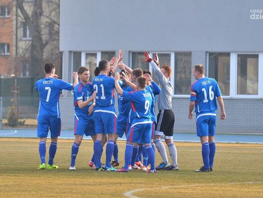 Broń Radom - Start Otwock Broń Radom - Start Otwock