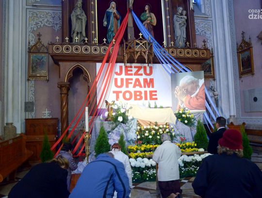 Groby Pańskie w radomskich kościołach