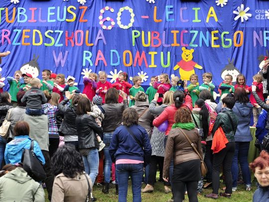 Festyn rodzinny z okazji 60-lecia istnienia PP nr 11 Festyn rodzinny z okazji 60-lecia istnienia PP nr 11