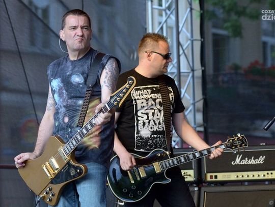 Kobranocka - koncert na deptaku