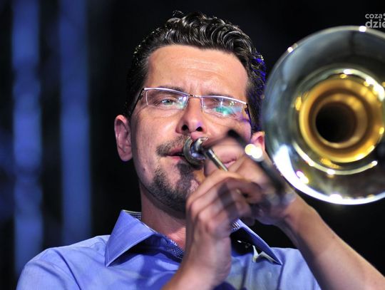 Cracow Metro Band - "Spotkajmy się na Żeromskiego" Cracow Metro Band - "Spotkajmy się na Żeromskiego"