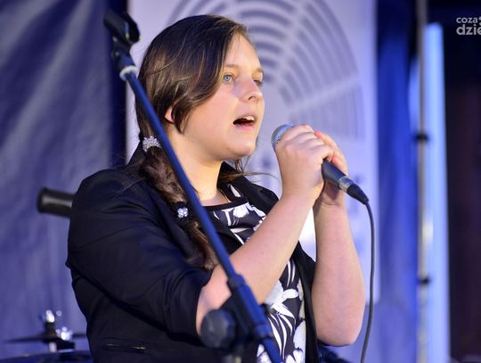 Muzyczne Fontanny - Scream, Eliza Moerke/Ola Młynarczyk/Ewelina Wnukowska Muzyczne Fontanny - Scream, Eliza Moerke/Ola Młynarczyk/Ewelina Wnukowska