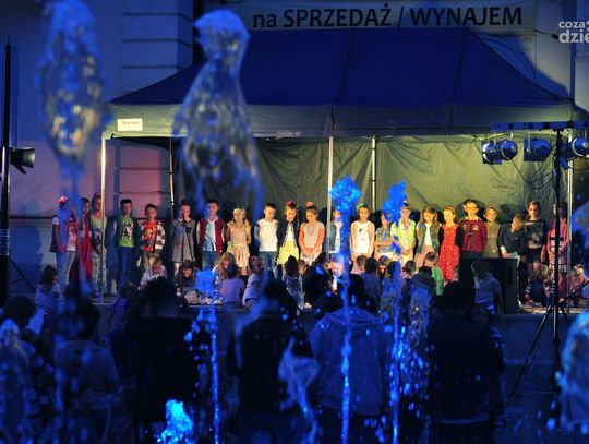 Muzyczne Fontanny - uczniowie PSP nr3