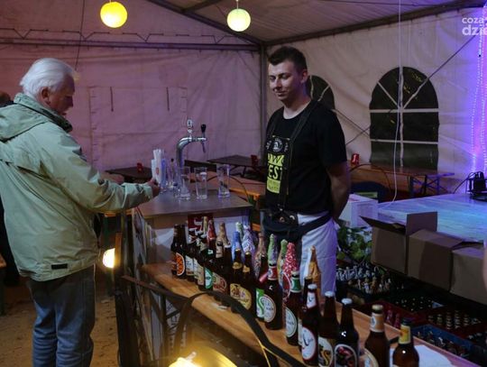 Dożynki Chmielowe Oktoberfest w Parkowej Dożynki Chmielowe Oktoberfest w Parkowej