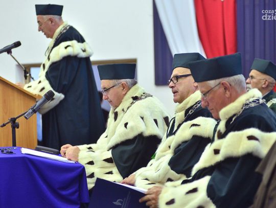 Inauguracja roku akademickiego UTH