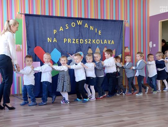 Pasowanie na przedszkolaka, przedszkole "Słoneczna kraina" Pasowanie na przedszkolaka, przedszkole "Słoneczna kraina"