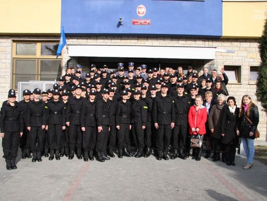 Ślubowanie nowych policjantów KWP zs. w Radomiu