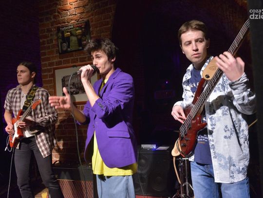 Pod Sufitem Dżungla w Bordo