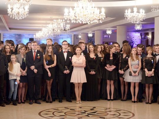 Studniówka II LO im. Marii Konopnickiej Studniówka II LO im. Marii Konopnickiej