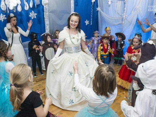 Bal karnawałowy w przedszkolu Słoneczko przy ul. Nowofolwarcznej