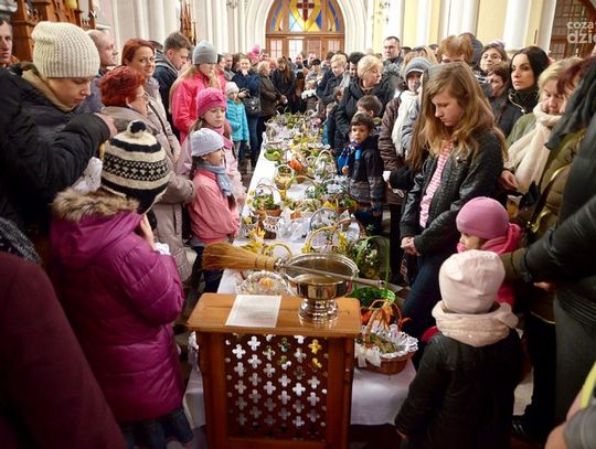 Święcenie pokarmów w radomskiej Katedrze