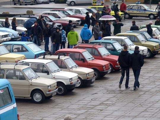 Zlot zabytkowych samochodów