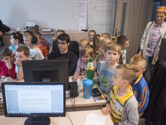 Uczniowie klasy "0" D z PSP nr 20 z wizytą w Radomskiej Grupie Mediowej