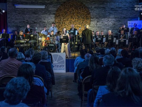 Big Band Mundana & Pati Cze Big Band Mundana & Pati Cze