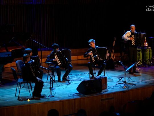 Marcin Wyrostek & Tango Corazon Marcin Wyrostek & Tango Corazon