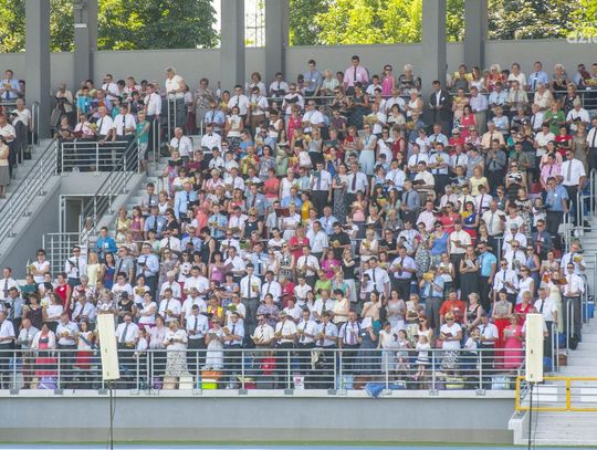 Kongres Świadków Jehowy na stadionie przy ul. Narutowicza