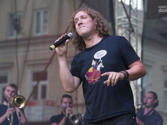 Kraków Street Band - "Spotkajmy się na Żeromskiego" Kraków Street Band - "Spotkajmy się na Żeromskiego"