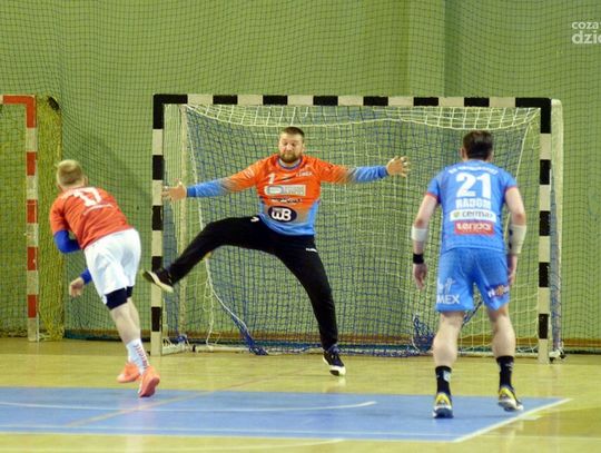 KS Uniwersytet Radom - KS Szczypiorniak Dąbrowa Białostocka