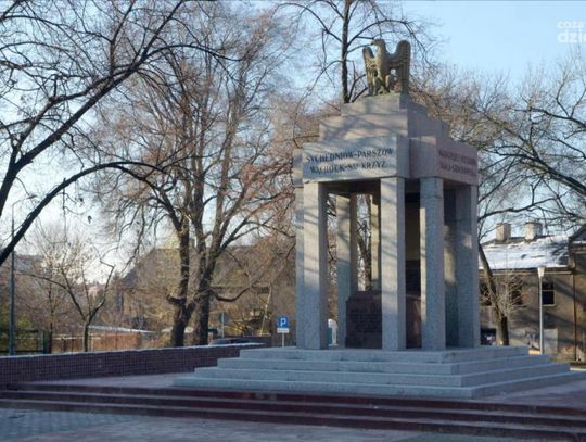 Zakończenie prac remontowych przy Mauzoleum płk D. Czachowskiego